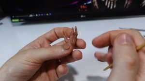 Учимся лепить руку из пластилина/How to sculpt hand from clay