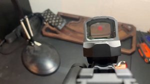 Holosun HS512c, better then the EOTech? You decide.