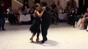 Tango Orillero Bailan