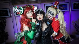 Готэмские сирены. Харли, Плющ, Женщина-кошка