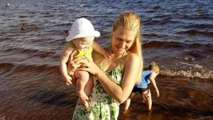 НАША МАЛЕНЬКАЯ АЛИСА / ностальгия о былых временах