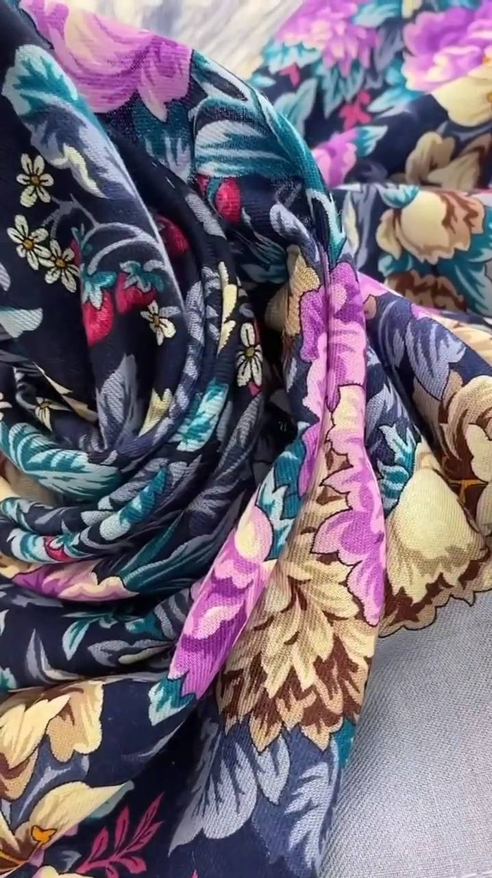 Павловопосадский платок «Дары лета» 2009-15 смотреть онлайн