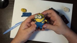 Как слепить миньона  из пластилина
