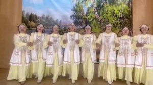 Анс. "Көлүкэчээн", норуот ырыата "Дьиэрэҥкэй",ырыаны таһаарар Макарова Марианна Васильевна.