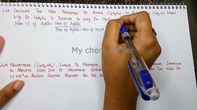 Calculate the mass percentage of aspirin in acetonitrile when 6.5g of C9H8O4 is dissolved in 450g o
