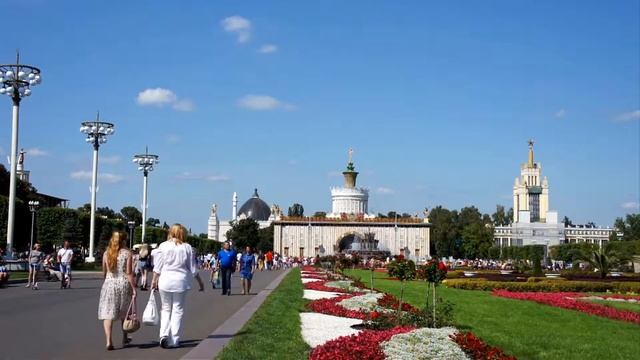 ВДНХ 20 лет спустя. Прогулка по обновленной выставке: фонтаны, красота и цветы смотреть онлайн