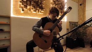 Андрей Бадреев  (гитара) Бах Прелюдия из сюиты №1 для виолончели, Иванов-Крамской Порыв