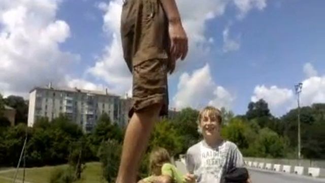 прижок з сальтом .mp4 смотреть онлайн