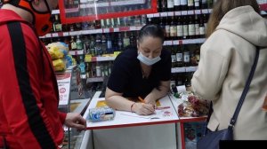 ДИРЕКТОР ИСПУГАЛСЯ И БРОСИЛ МАГАЗИН!ДОРОГАЯ ШУБА ВЗАМЕН НА ЗДОРОВЬЕ ДЕТЕЙ!ОБМАН И ПРОСРОЧКА!