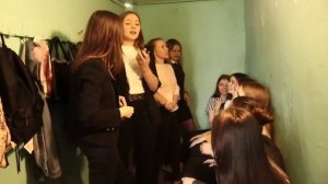 КАЖДАЯ ШКОЛА ТАКАЯ (КОРОЧЕ ГОВОРЯ, ПОЛУЧИЛ ДВОЙКУ,ПЯТЕРКУ,КОЛ)