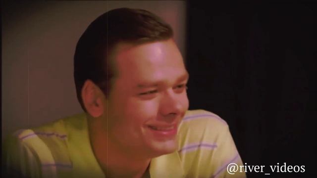 Молодёжка/Яна и Кисляк/Влюбился в неё смотреть онлайн