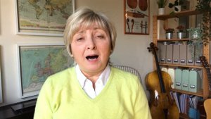 A Red, Red Rose (Burns) || Callie Sim, Scots Song of the Week