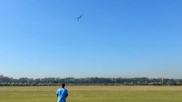 Nick Maxwell in YouCan Fly 2013
