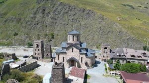 Аланский Успенский монастырь - самый высокогорный монастырь России