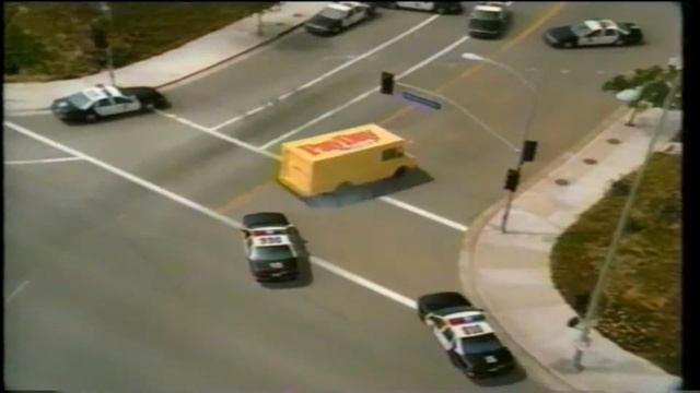 Payday Peanut Caramel Candy Bar Police Chase TV Commercial смотреть онлайн