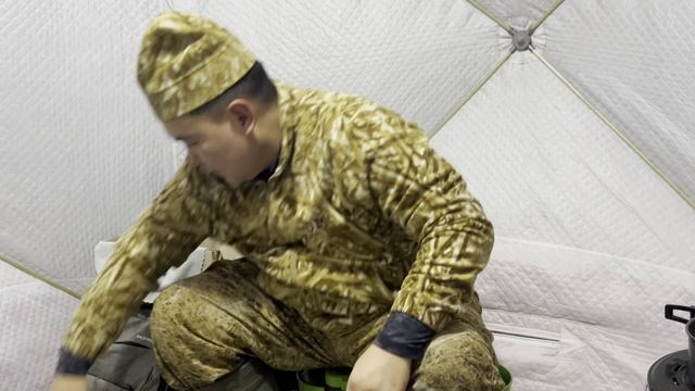 Подледная рыбалка в Нюрбе