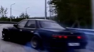 Дрифт на Toyota Mark II