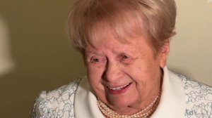 Поздравления с днем рождения принимает Александра Пахмутова