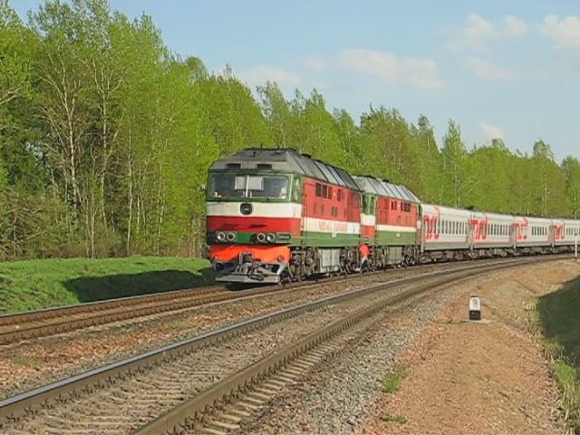 ТЭП70-0381 (БЧ, ТЧ-15 Орша, "Михась Лыньков") с поездом №20 Одесса - СПб (ФПК/РЖД/Окт)