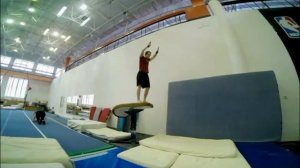 Тренировка в зале и на улице Делаю новые трюки