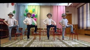 Танец в шляпах (с хлопками)