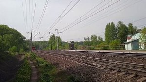 ЭД2Т-0053 сообщением Сокур - Новосибирск-Главный прибыл на о.п Комаровка.