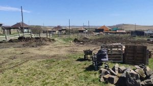 Расчистка места под наш погреб. Было и стало.