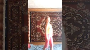 Примеряю наряды