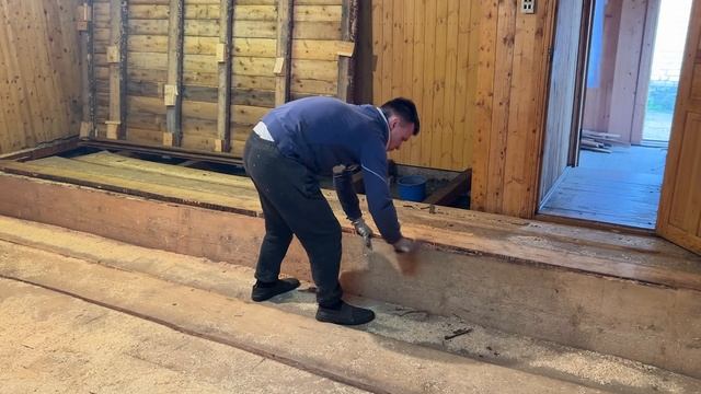 СДЕЛАЛ НЕОБЫЧНЫЙ ПОЛ СВОИМИ РУКАМИ! / Криволинейный пол. смотреть онлайн