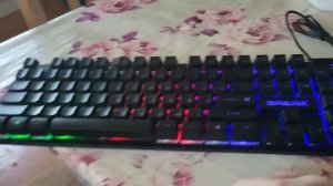 Парящая клавиатура с подсветкой. #Defender #spark