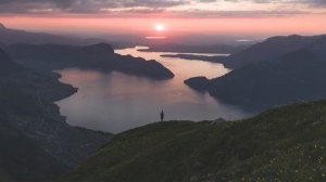 KGA Berg - Find Me (Lyrics)