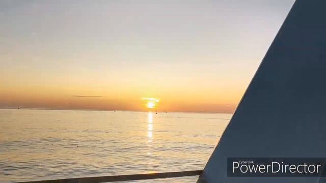 Прогулка по морю на теплоходе Дагомыс. Конец сентября 2019