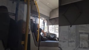 Разбил автобус и трамвировал 4 человек