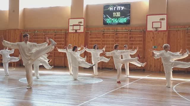 Тайцзицюань 18 форм. Группа Сергея Суховея 20.04.2019 смотреть онлайн