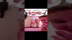 VID_20241110_205359.mp4