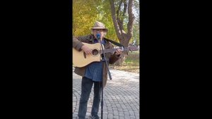 Выход в свет, #номер1