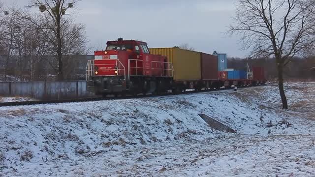 DE6400-6491 (DB Cargo Polska) с контейнерным поездом прибывает на ст. Брест-Северный