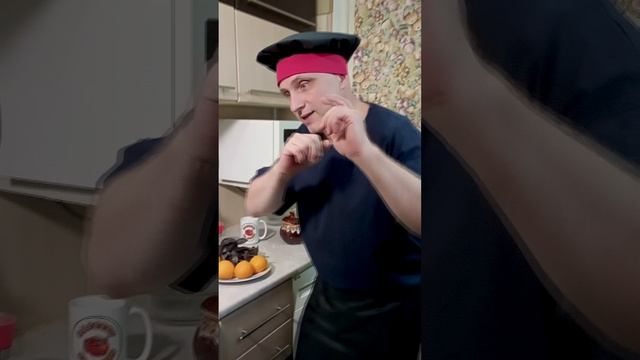 Салат из желтых помидоров