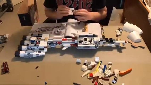 LEGO Tantive IV Set 75244 Speedbuild
