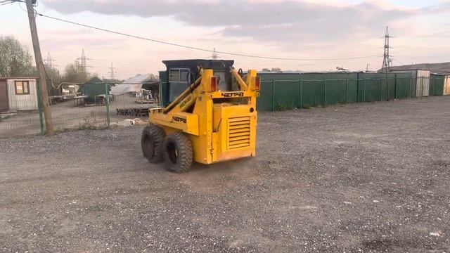 В продаже мини погрузчик  МКСМ-800 / 2005 г.
