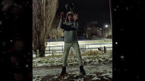 зарядка с гирей