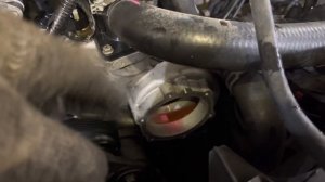 Cadillac Escalade,замена помпы