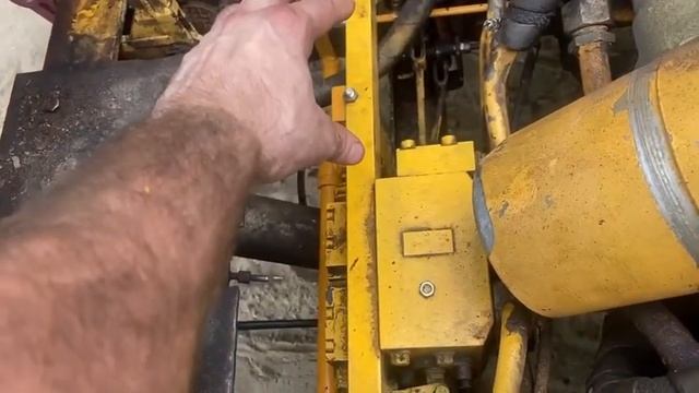 ТЯГИ В МЕСТО ТРОСОВ УПРАВЛЕНИЯ НА МКСМ 800 / УСТАНОВКА КРАНШТЕЙНА НА ВЫЕЗДЕ смотреть онлайн