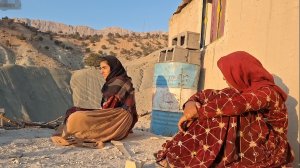 Samaneh's innocence, Muhammad's wife: Laila's involvement with Samaneh. The life of nomads in the mo