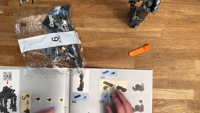 Build Part 3 - LEGO 75189 Star Wars First Order Heavy Assault Walker! смотреть онлайн