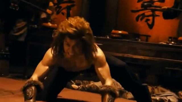 Человек с железными кулаками 2015