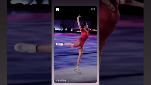 Российская фигуристка и олимпийская чемпионка по фигурному катанию Алина Загитова