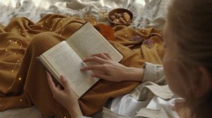 9968982-uhd_3840_2160_25fps