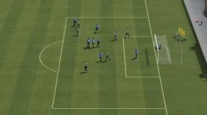 Как бить штрафные в FIFA 16