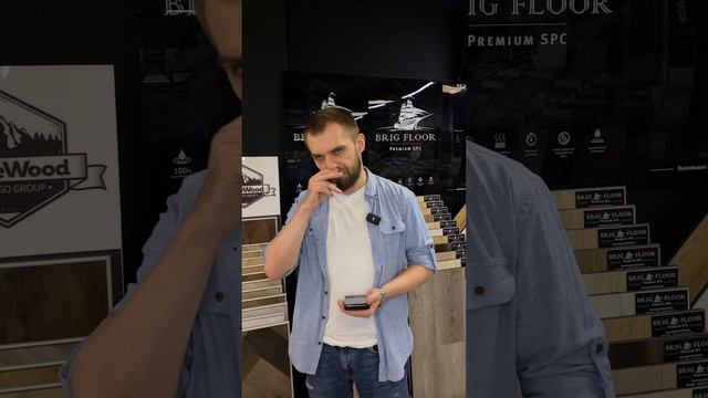 Кот тыгыдыкает и мешает спать по ночам. Какой пол поможет?